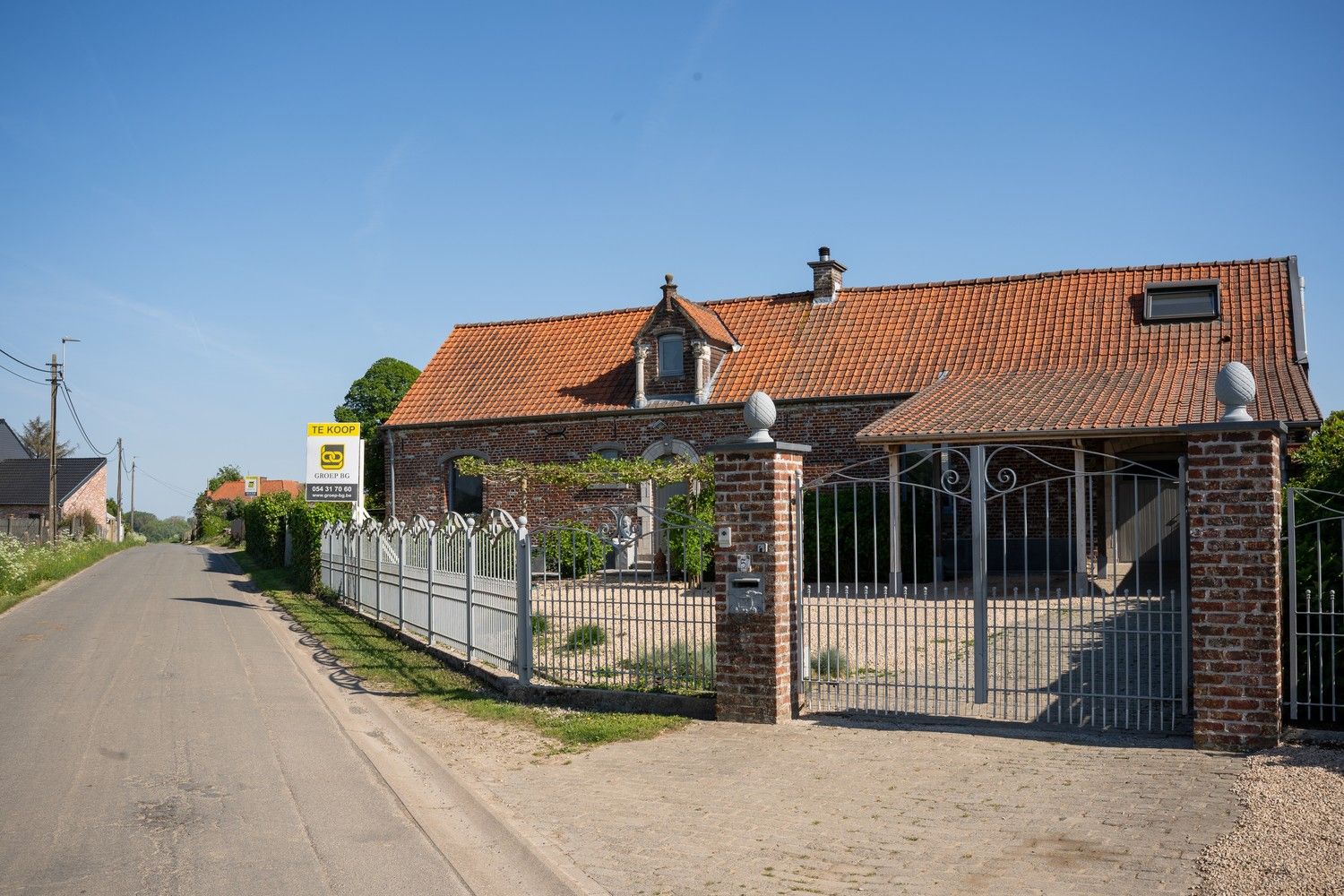 Hoofdfoto van de publicatie: Instapklare landelijke woning in prachtige omgeving!