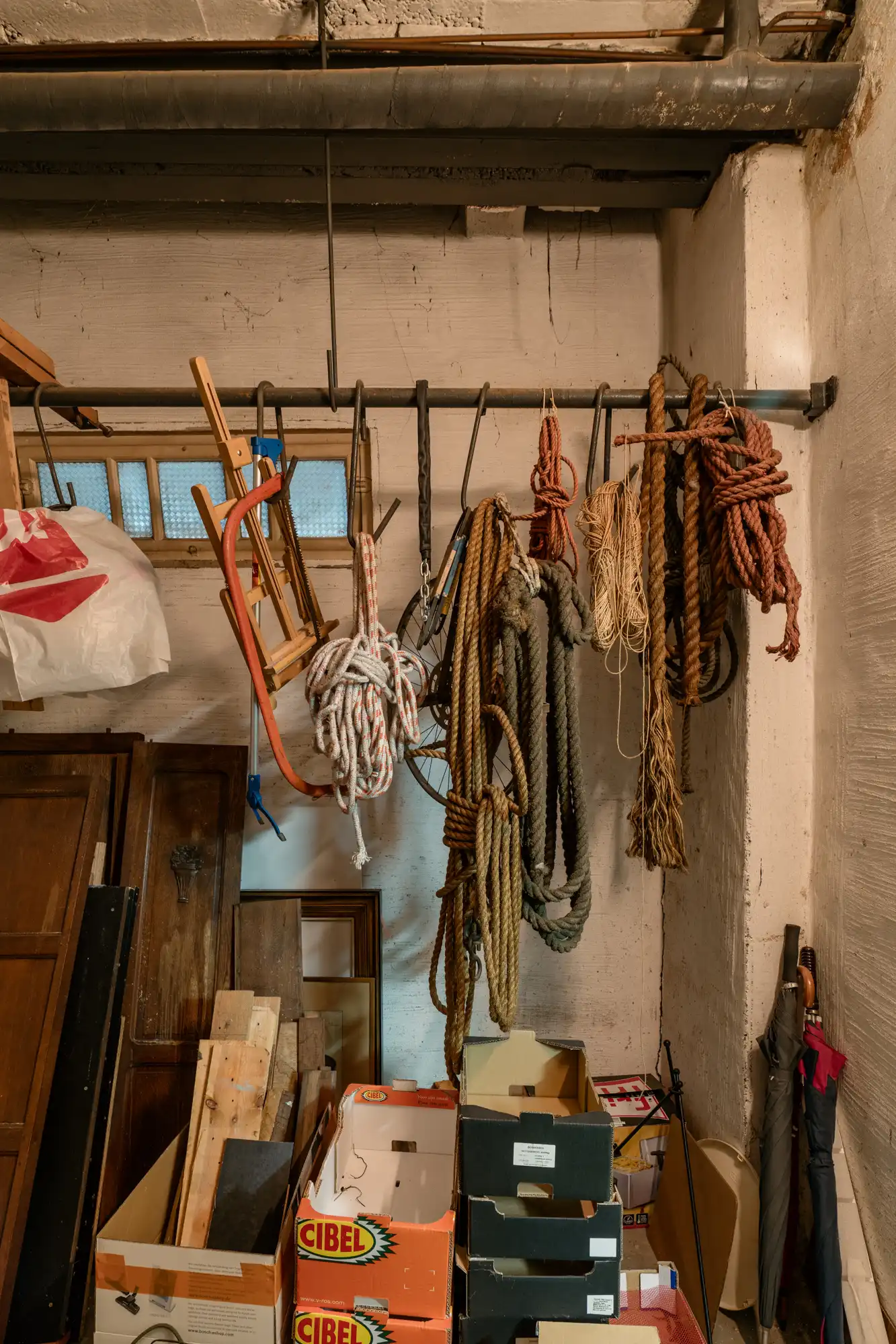 Woning waarbij je (na renovatie) alleen nog maar ‘achter de geraniums wilt zitten’ foto 13