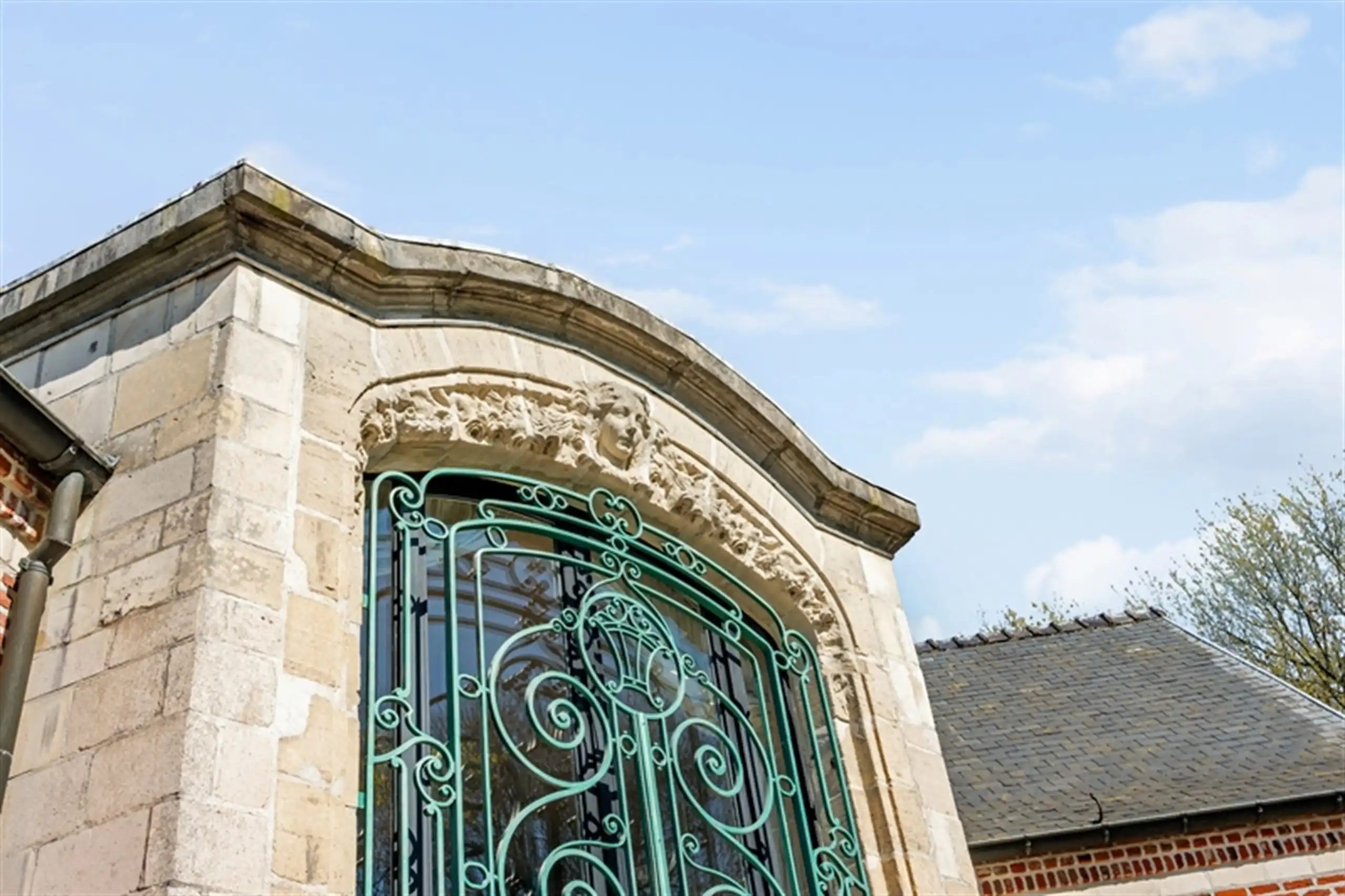 Exclusieve villa met bos, zicht  en  unieke geschiedenis! foto 7