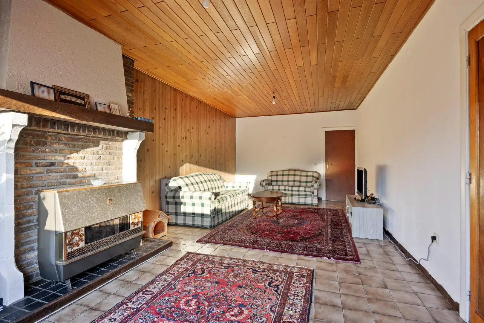 Te renoveren woning nabij het centrum van Mol ! foto 2