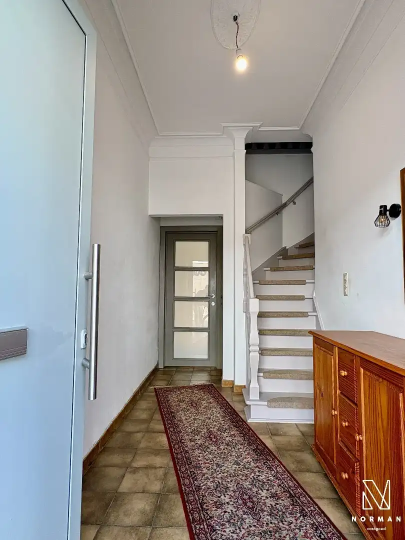 Gezinswoning met 4 slaapkamers, garage én tuin te koop in centrum Kuurne! foto 5