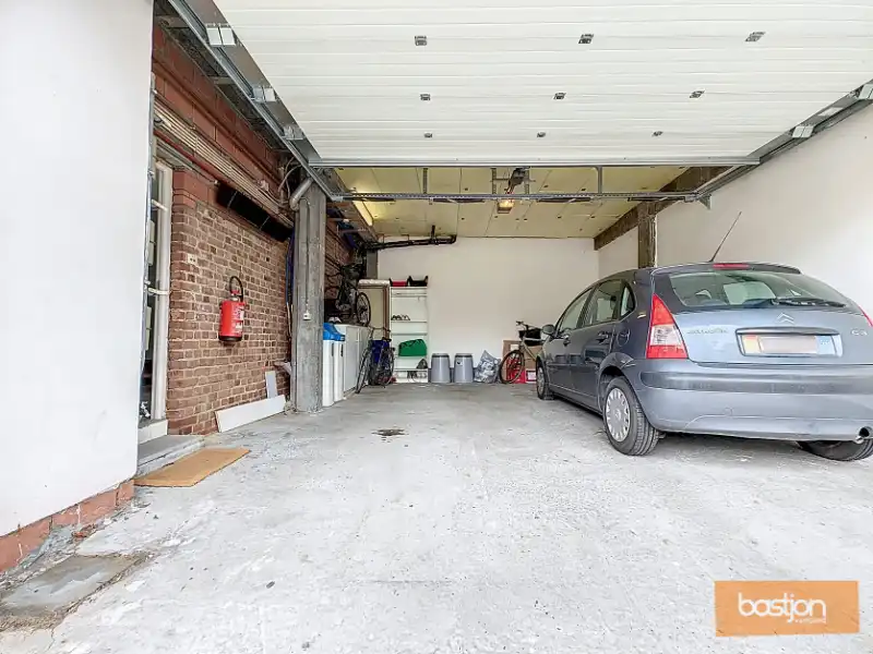 Eén-slaapkamer appartement nabij het centrum. foto 7