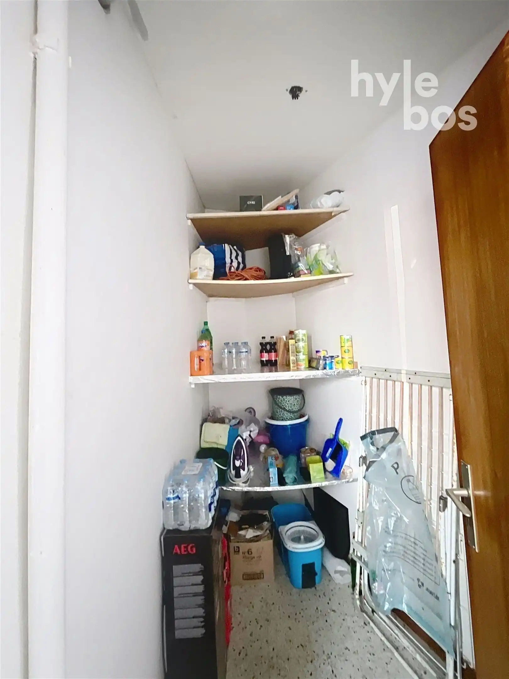 Gelijkvloers 2 slaapkamer appartement foto 7