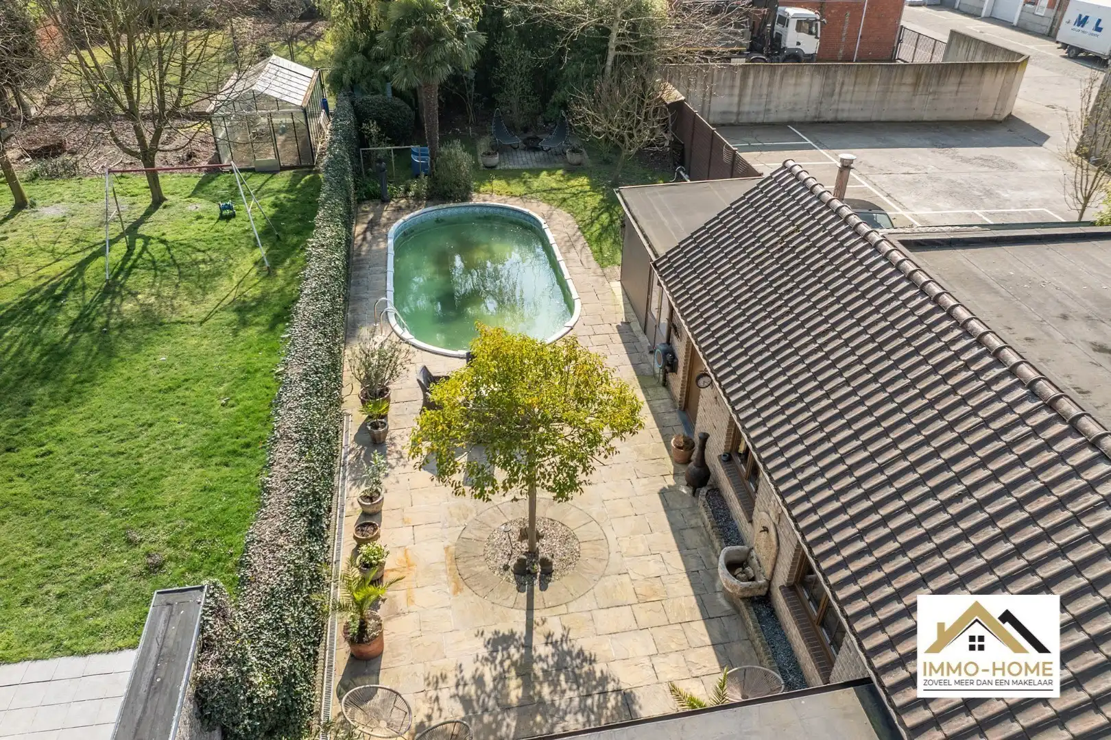 Ruime woning op topligging foto 4