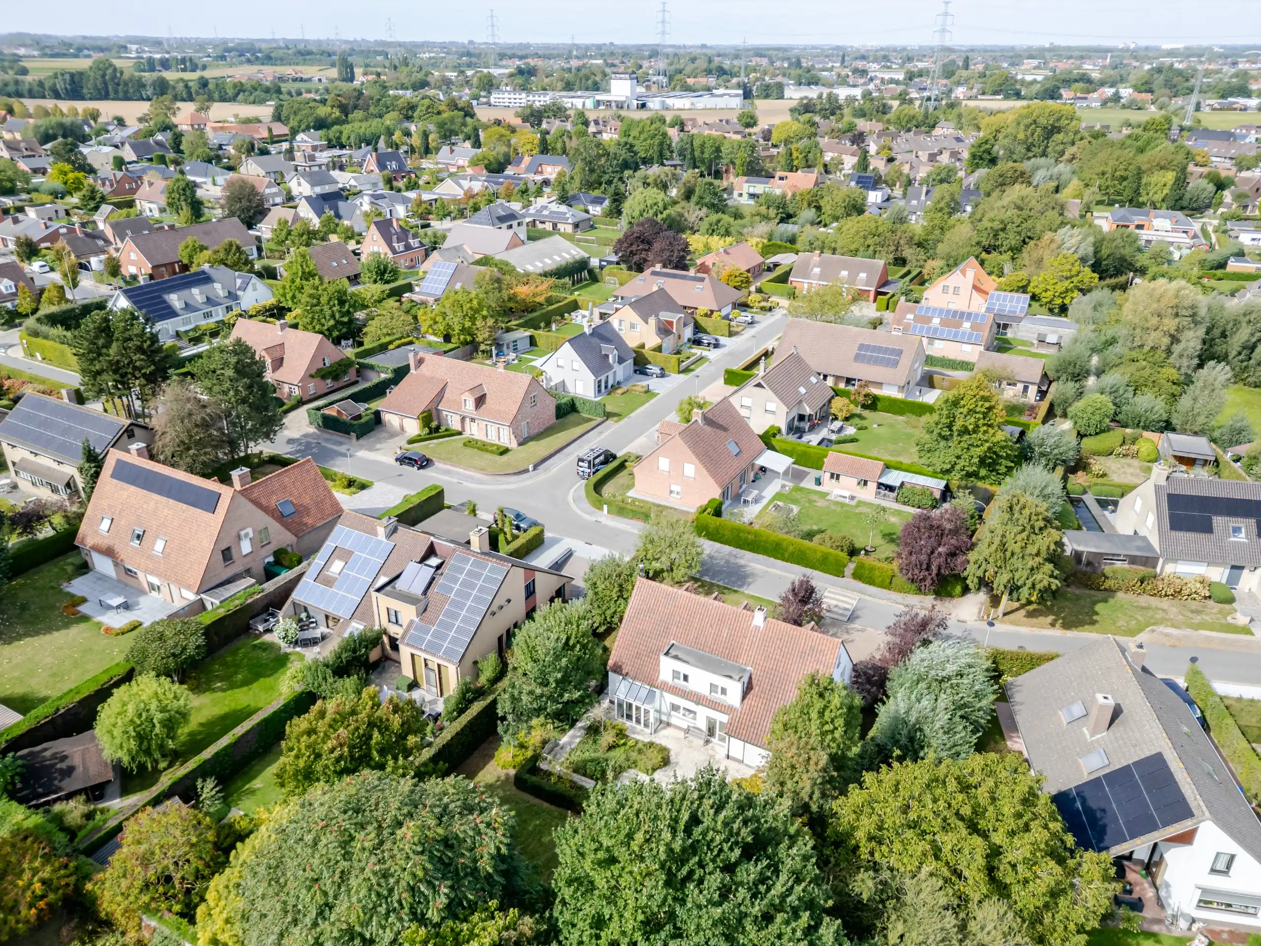 CHARMANTE VILLA MET RUIME TUIN EN CENTRUM OP WANDELAFSTAND foto 27