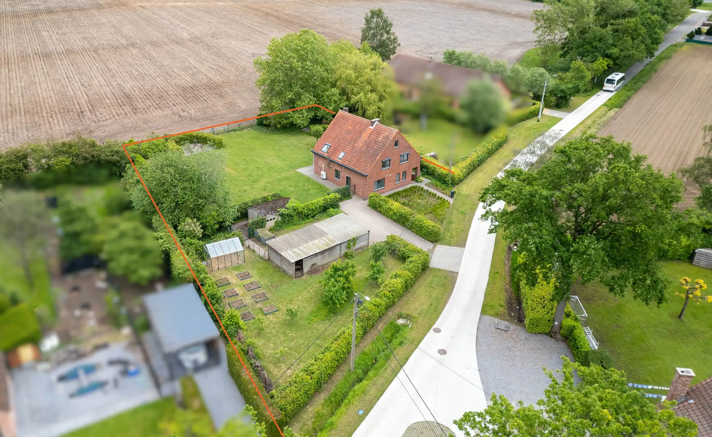 PAAL - Instapklare woning met mooie tuin (19a) en weiland (1ha47) foto 6