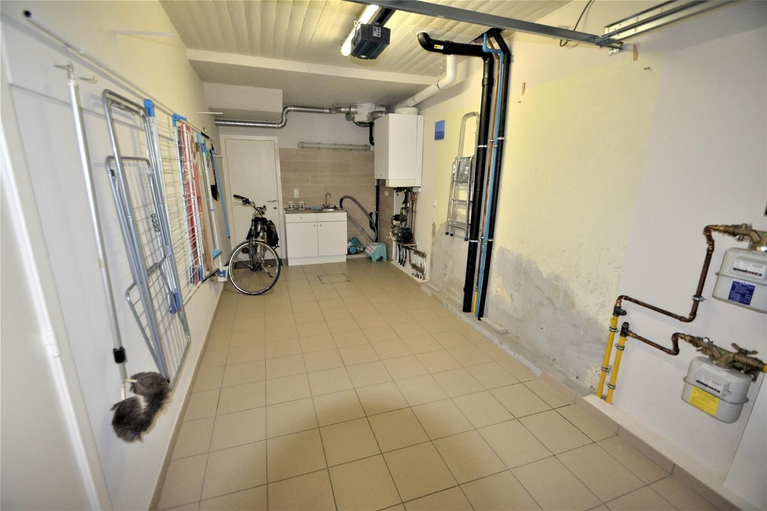 GERENOVEERDE WONING te KNOKKE met GARAGE! foto 17