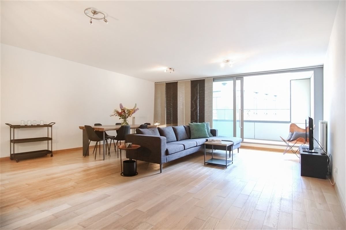 Ruim appartement met terras aan den "Oudaan" foto 4