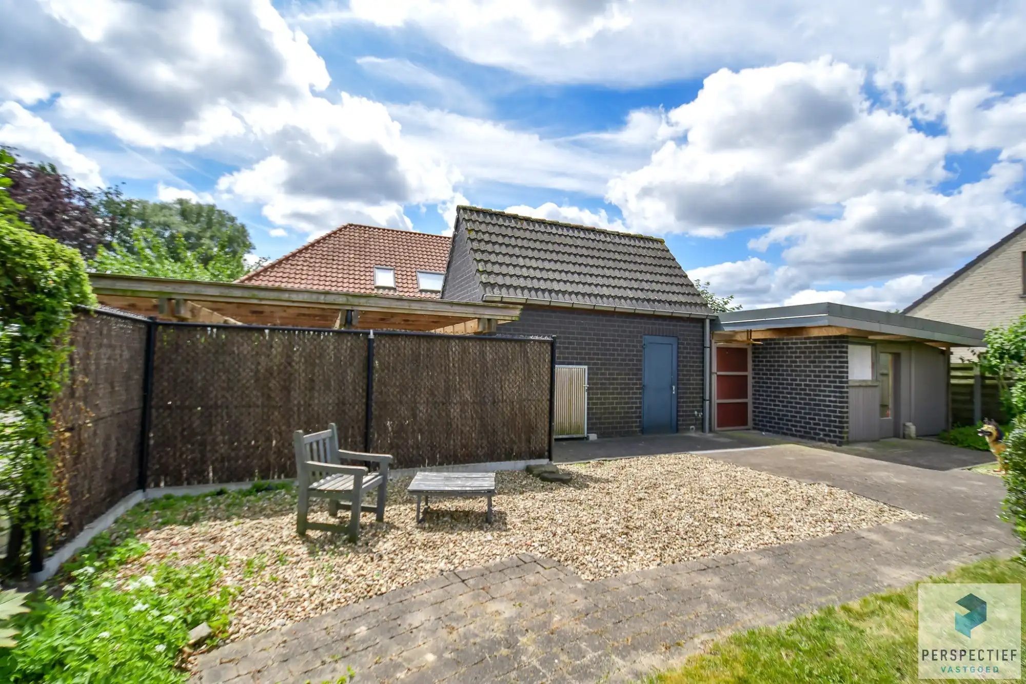 Centraal gelegen woning op ruim perceel met verkavelingspotentieel in Oedelem foto 9
