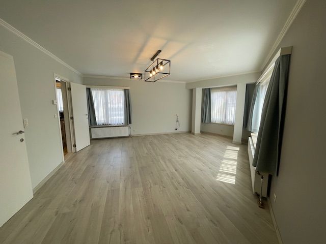 Appartement met twee slaapkamers op wandelafstand van de grote markt, winkelstraat en zeedijk. Ideale ligging in het centrum van blankenberge. foto 4
