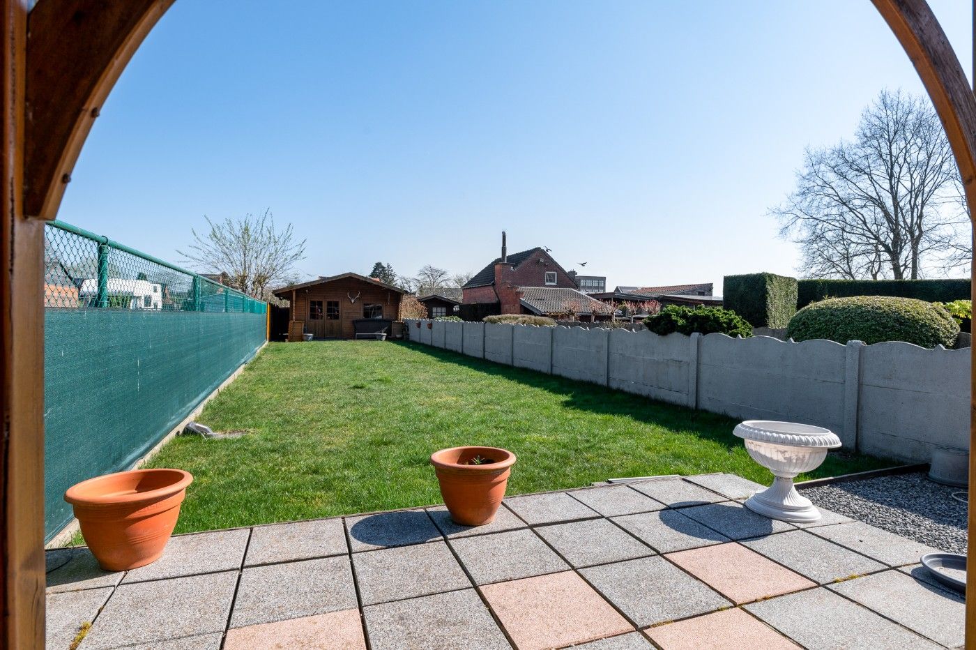Te renoveren woning met 2 à 3 slpk., inpandige garage, dubbele garage en tuin foto 19