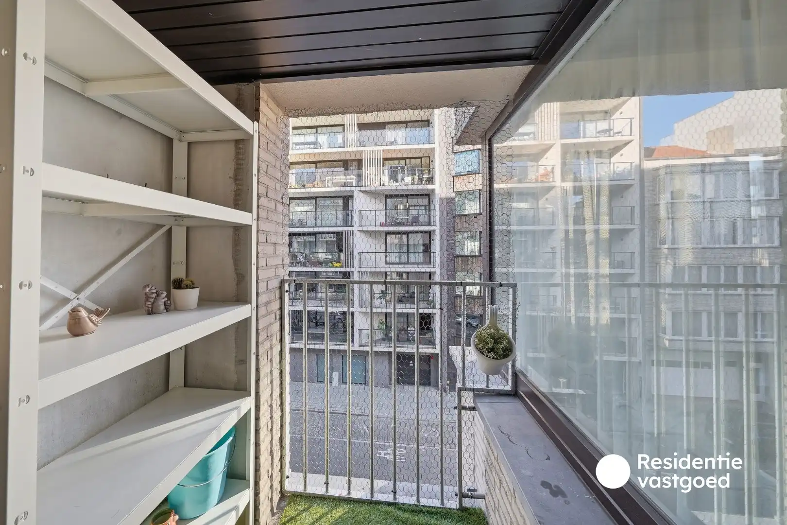 Ruim en energiezuinig 2-slaapkamerappartement in Oostende foto 9