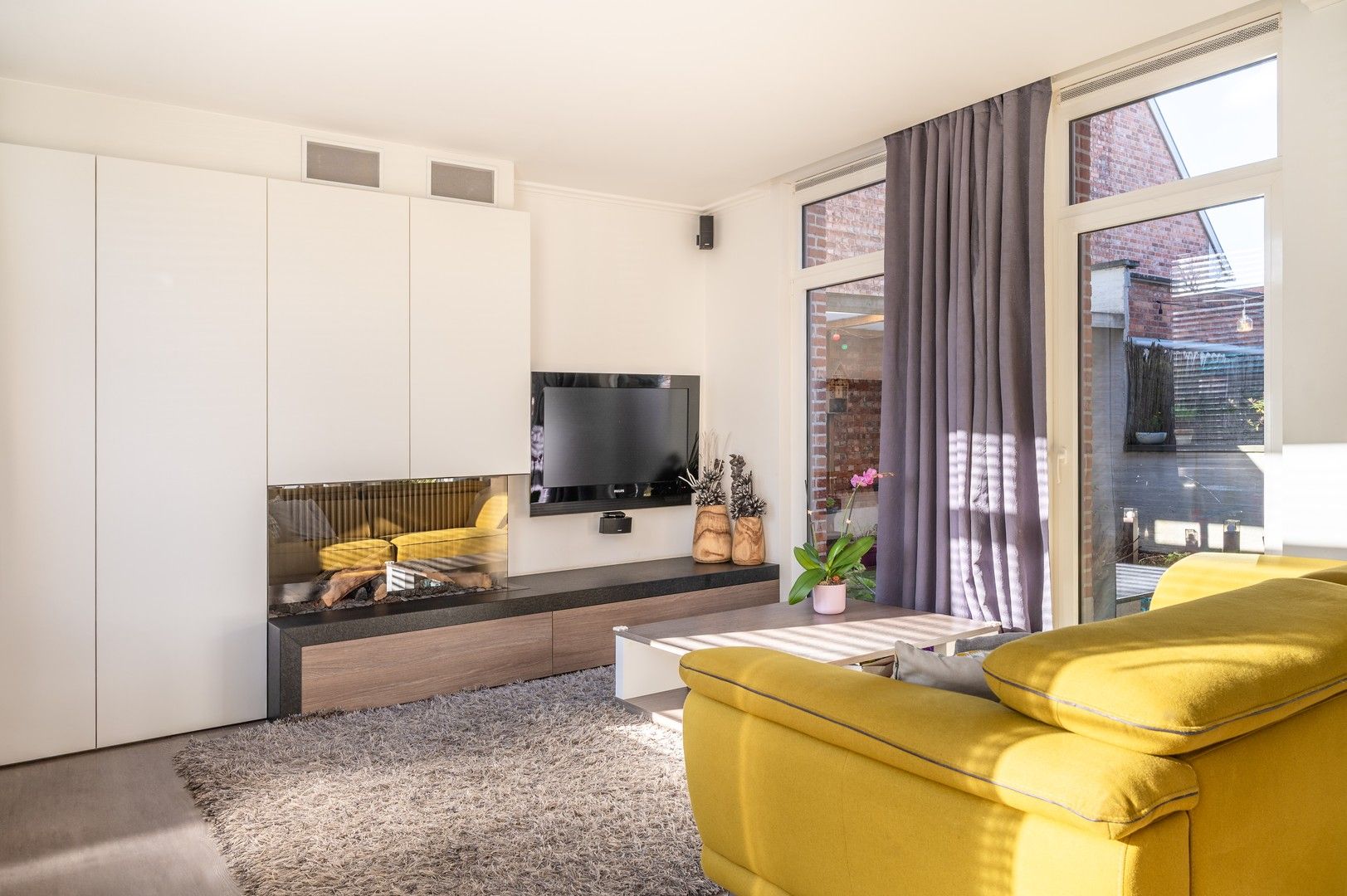 Gerenoveerde woning met authentieke elementen foto 8