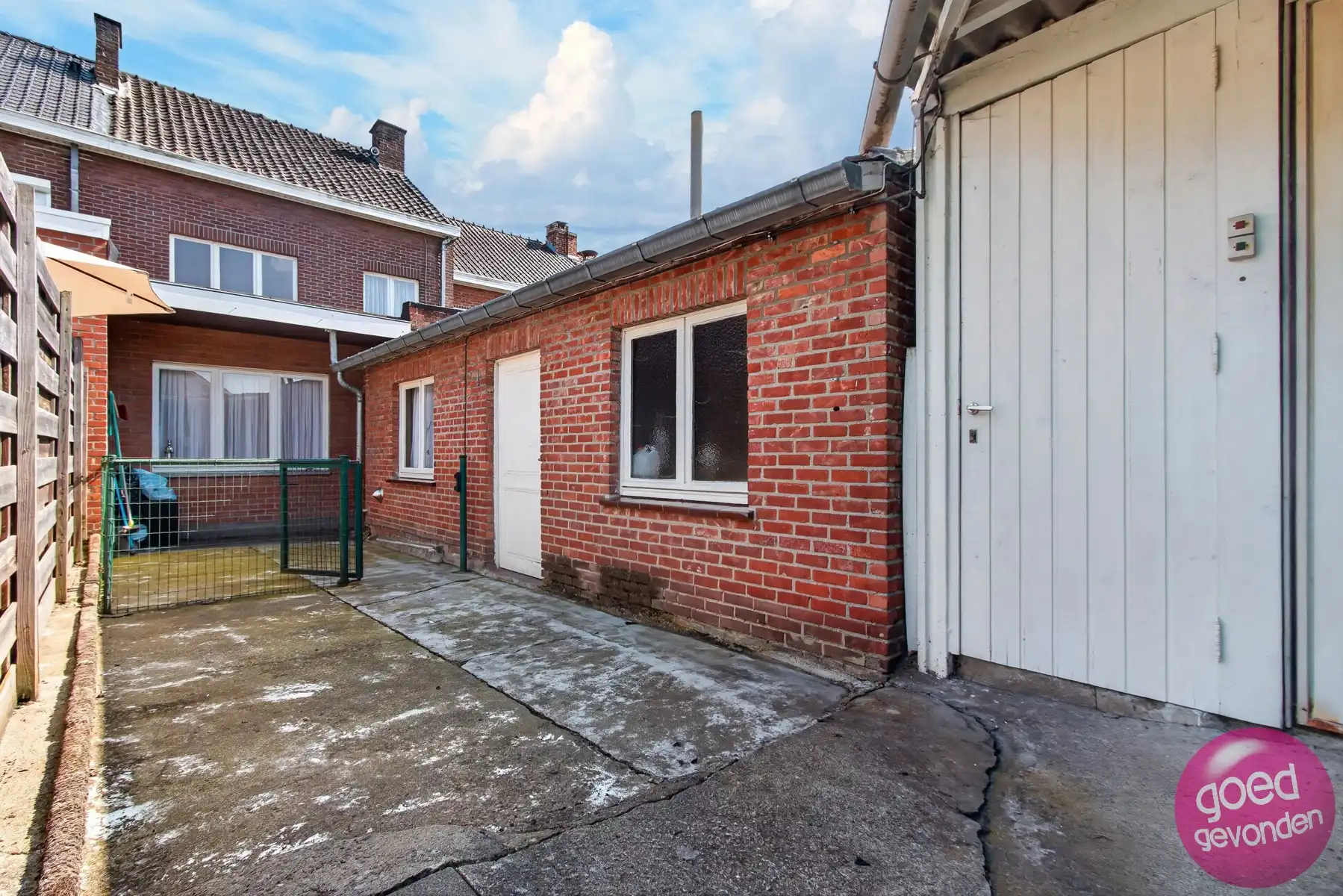 HUIS - 2 à 3 SLK - KOER - ATELIER - GARAGE - TOEGANG ACHTER foto 13