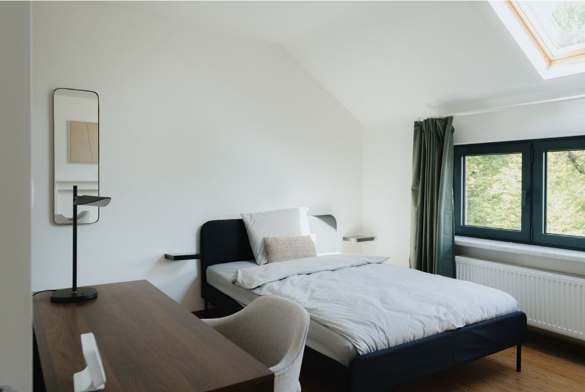 Lichtrijke, gerenoveerde, bemeubelde studio in cohousing — De Pintelaan 124, 9000 Gent foto 4