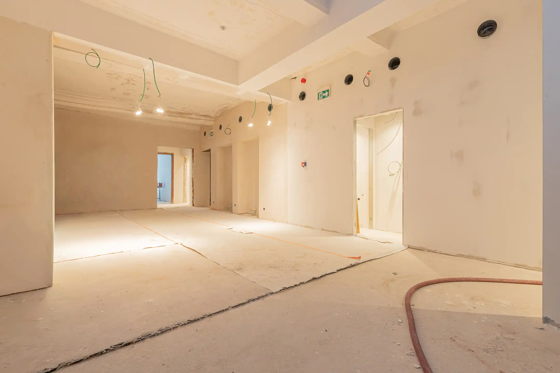 AALST – Uniek historisch handelspand met duplex appartement op absolute toplocatie foto 3