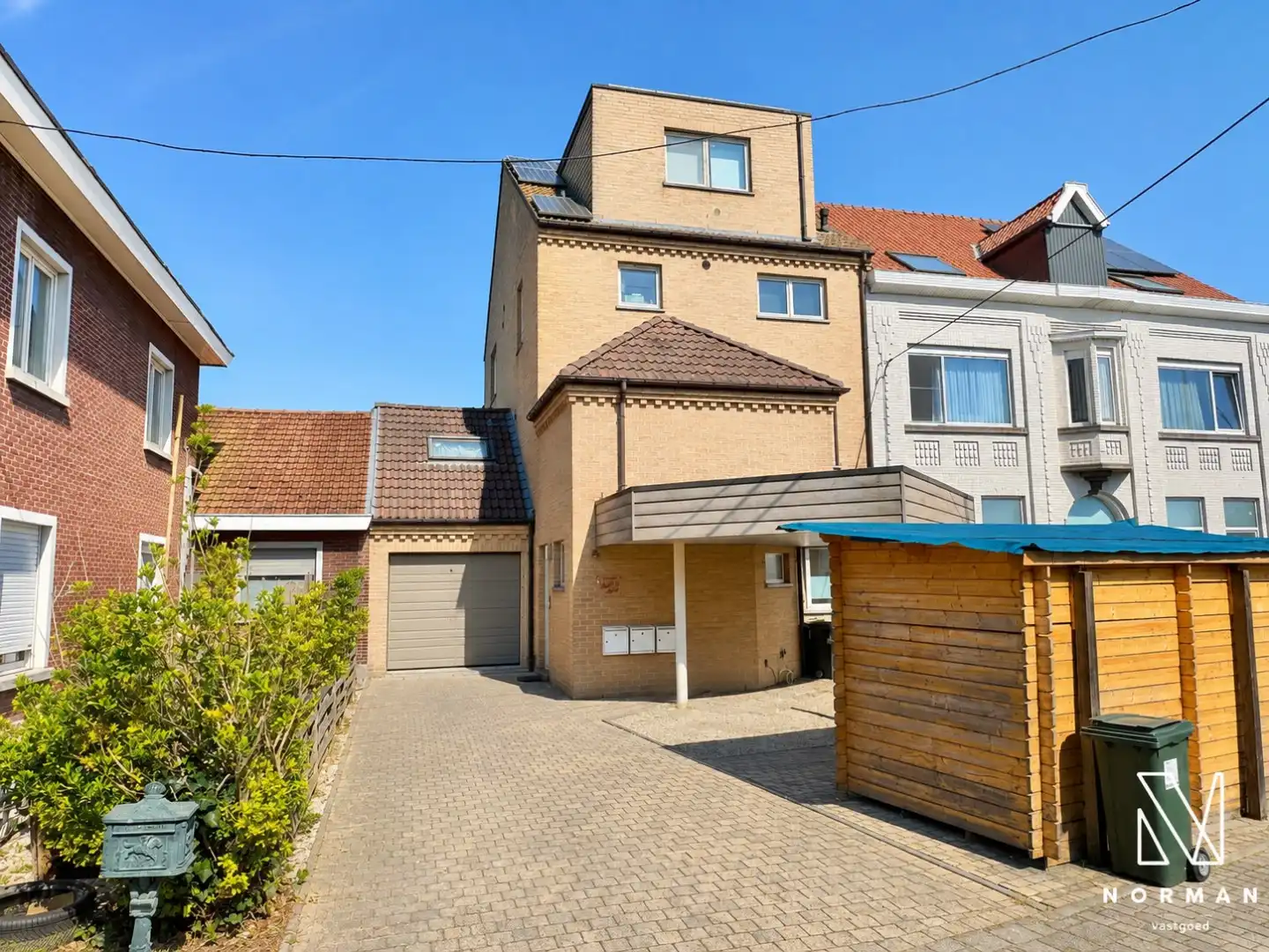 Gelijkvloers 2-slaapkamer appartement met tuin en garage te koop in Leupegem! foto 3