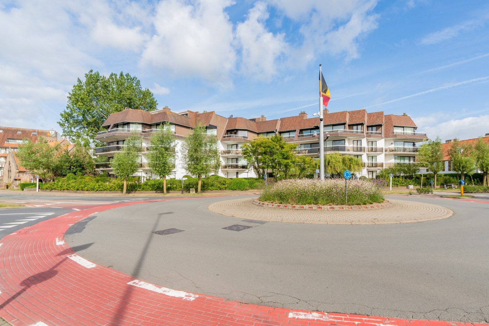 Luxueus gerenoveerde penthouse met groot zonneterras op wandelafstand van het Albertplein foto 27