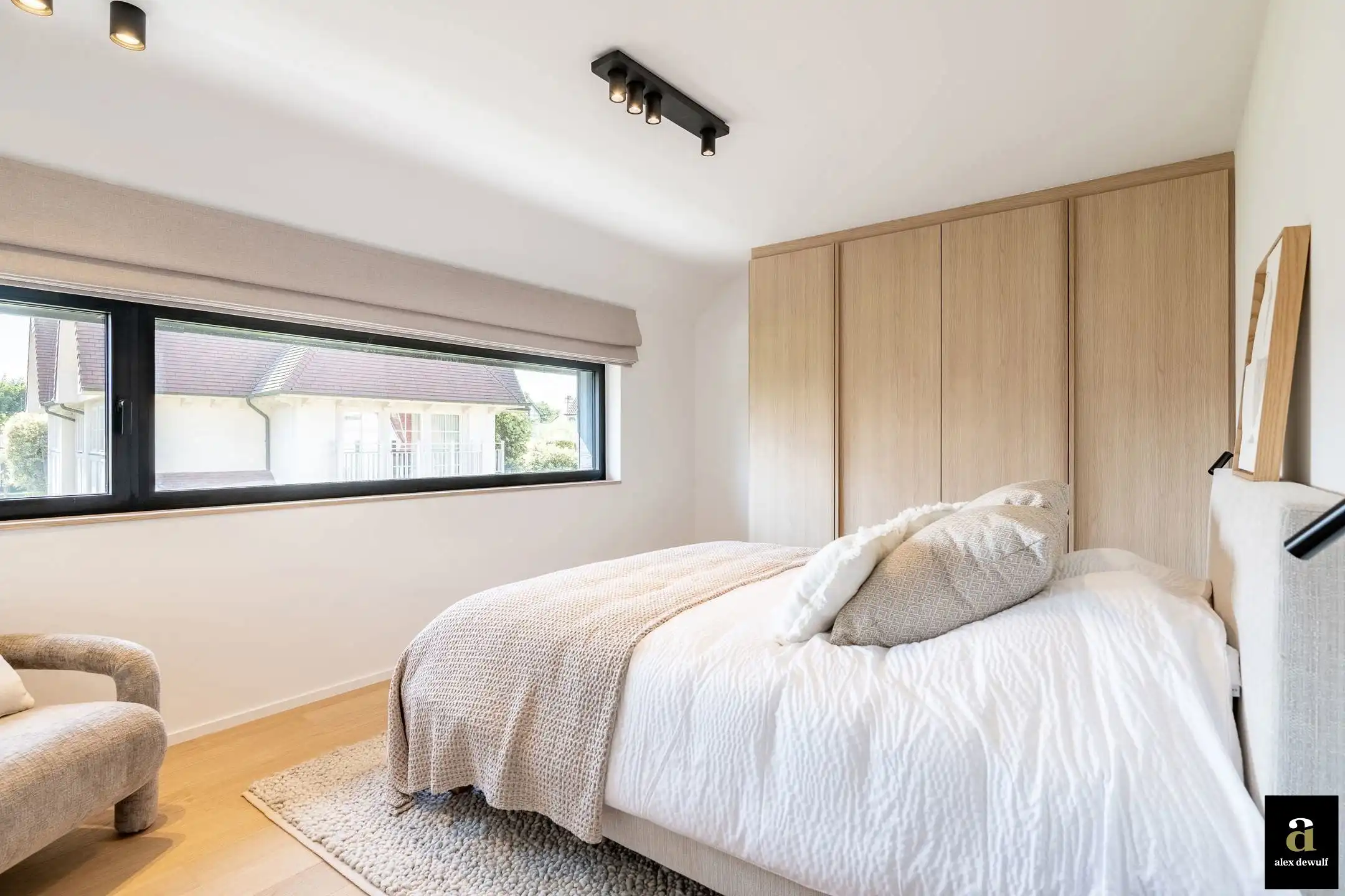 Volledig gerenoveerde villa ideaal gelegen in een rustig paadje in het Zoute. foto 33