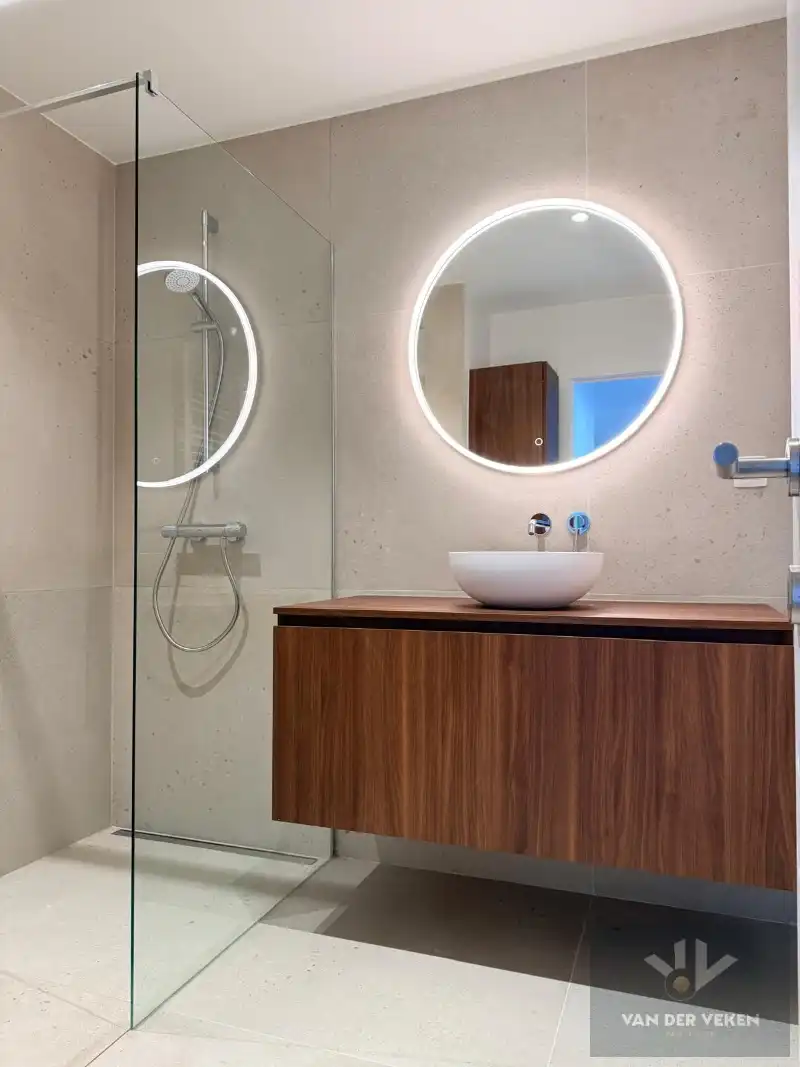 100% GERENOVEERD APPARTEMENT MET 2 SLAAPKAMERS OP TOPLOCATIE foto 8