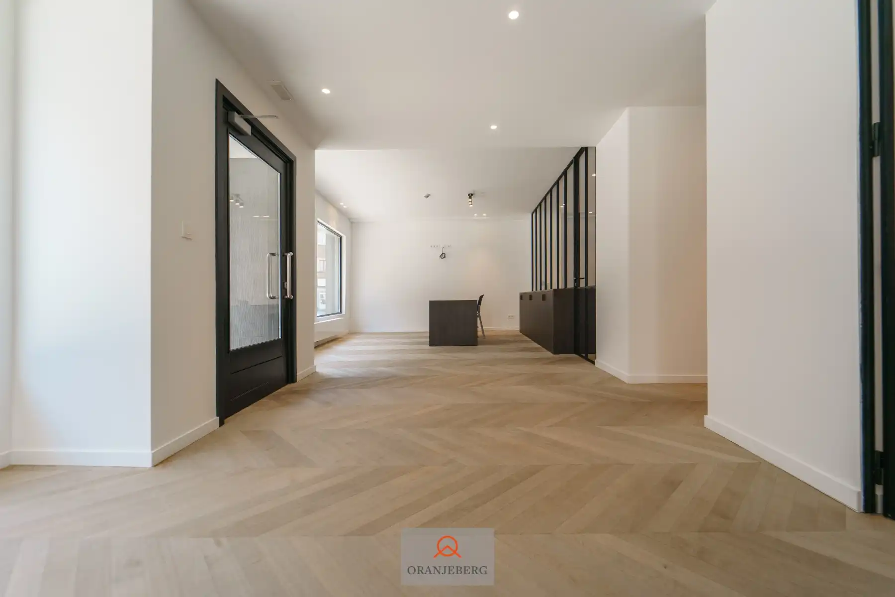 Prachtig handelsgelijkvloers in centrum Gent foto 9