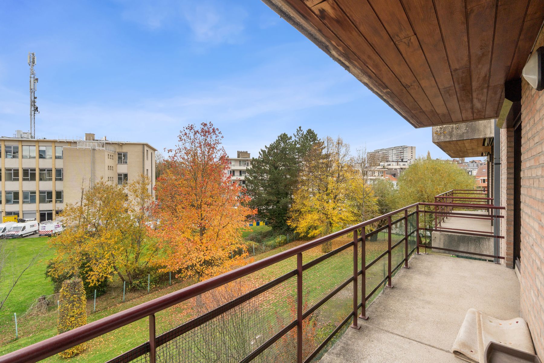 2 slaapkamer appartement in groene omgeving + staanplaats foto 5