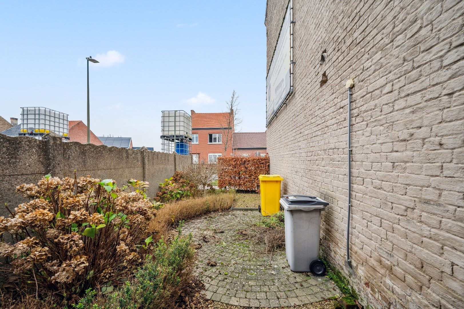 Ruime gezinswoning met 3 slaapkamers foto 29