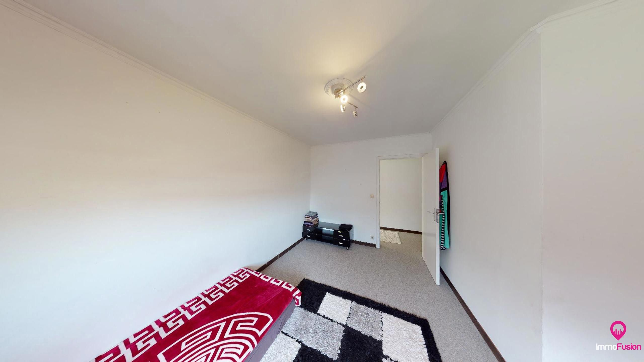 Riant handelspand met apart appartement + parking op toplocatie! foto 23