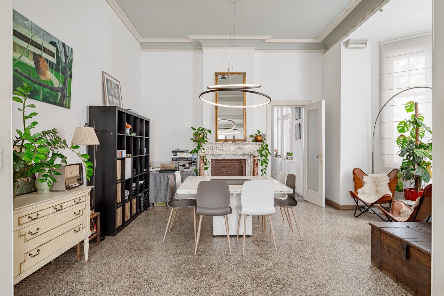 Uniek herenhuis vol karakter net buiten het centrum van Sint-Truiden foto 7