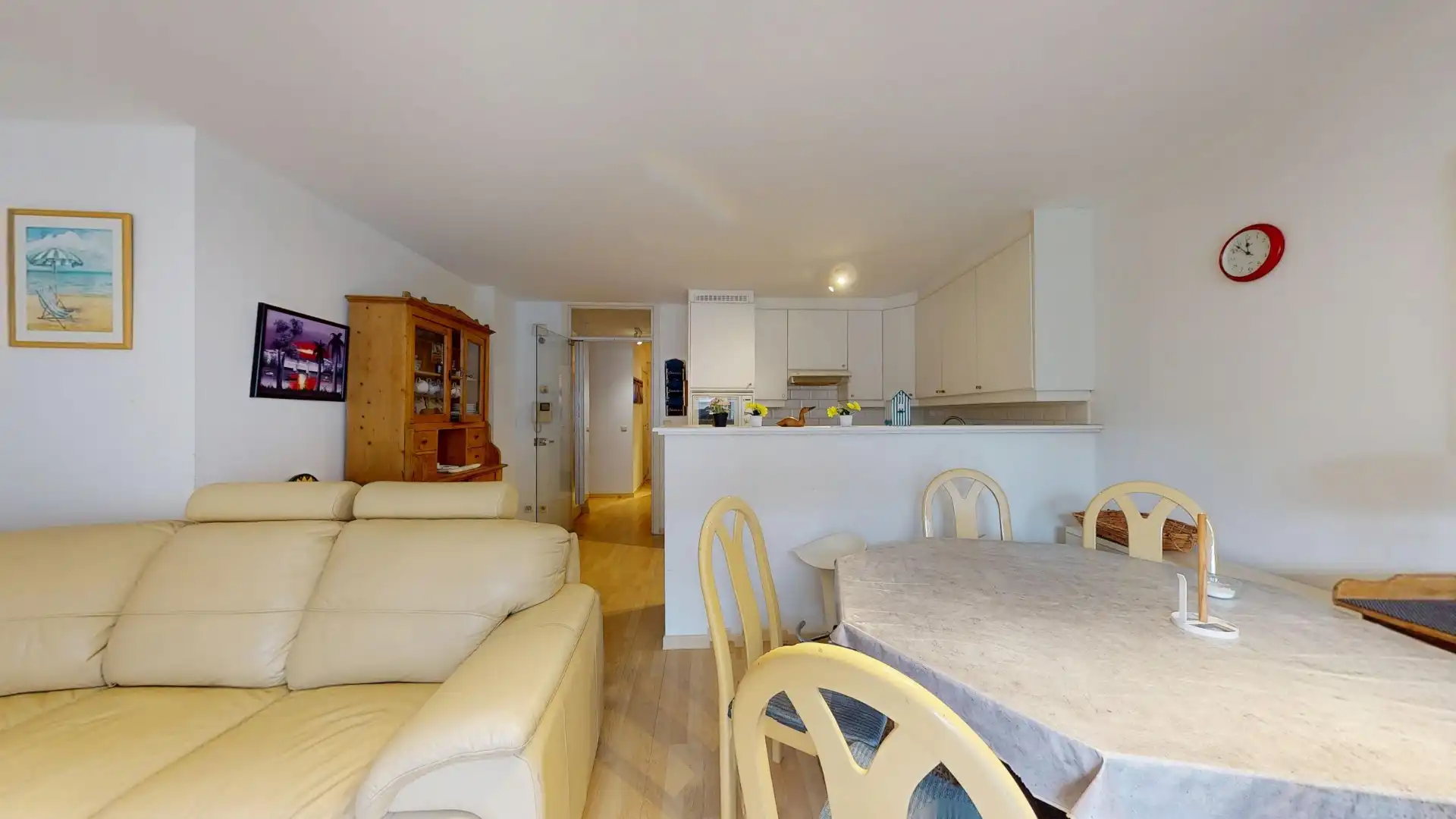 Appartement te koop foto 9