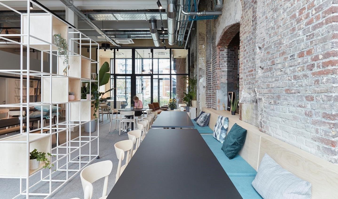 Kantoren in karaktervol gerenoveerd industrieel kantoorgebouw BC Watt Factory foto 12