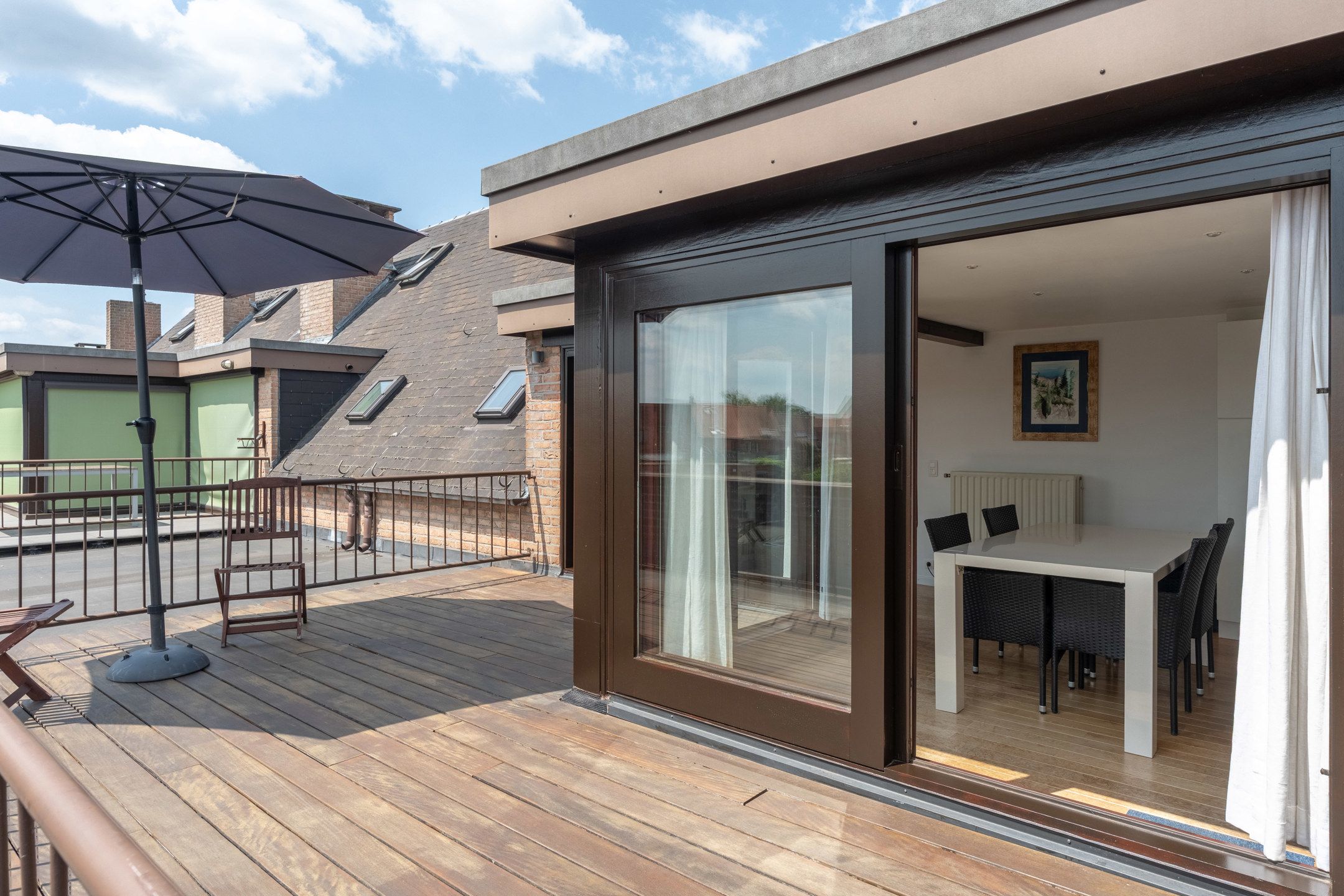 Duplex app met 2slpks, ruim terras en garagebox te Turnhout. foto 20