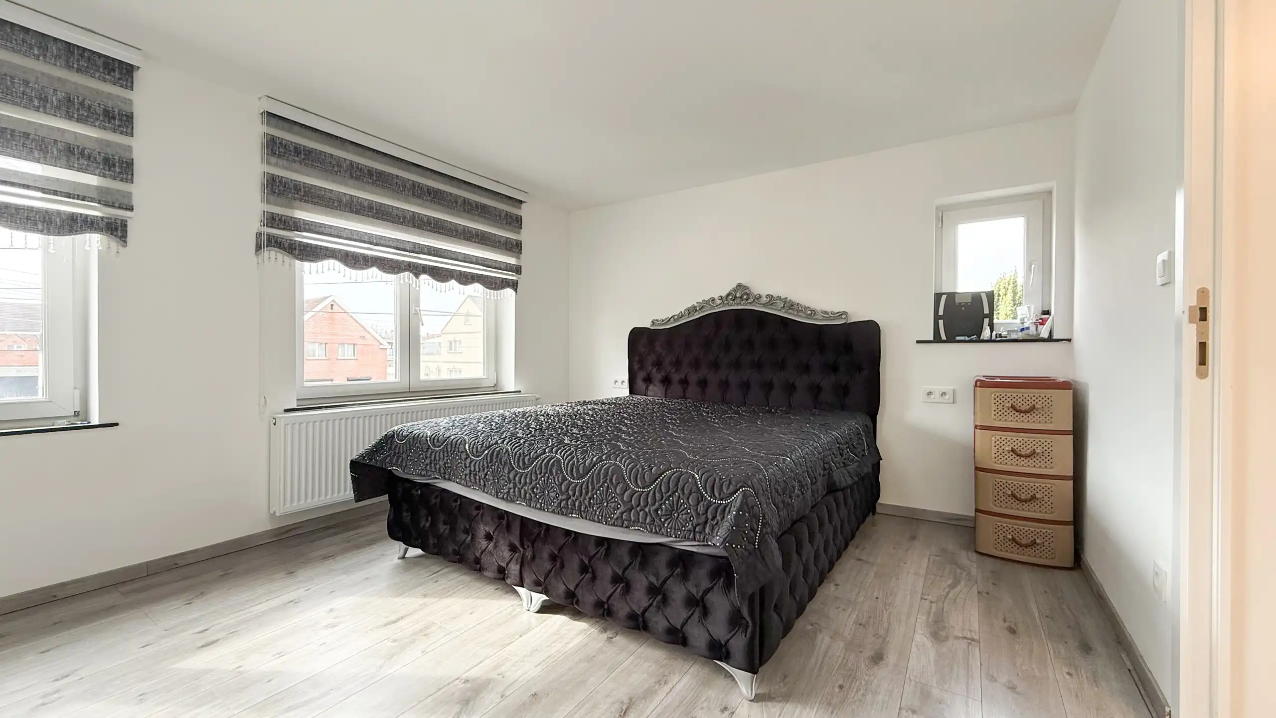 Volledig vernieuwde woning met 4 slp en uitstekende ligging! foto 20