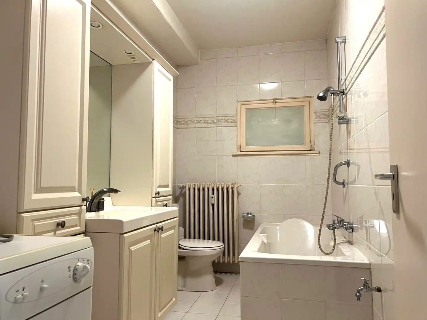 Appartement te Diest, 2 slpks, terras foto 9