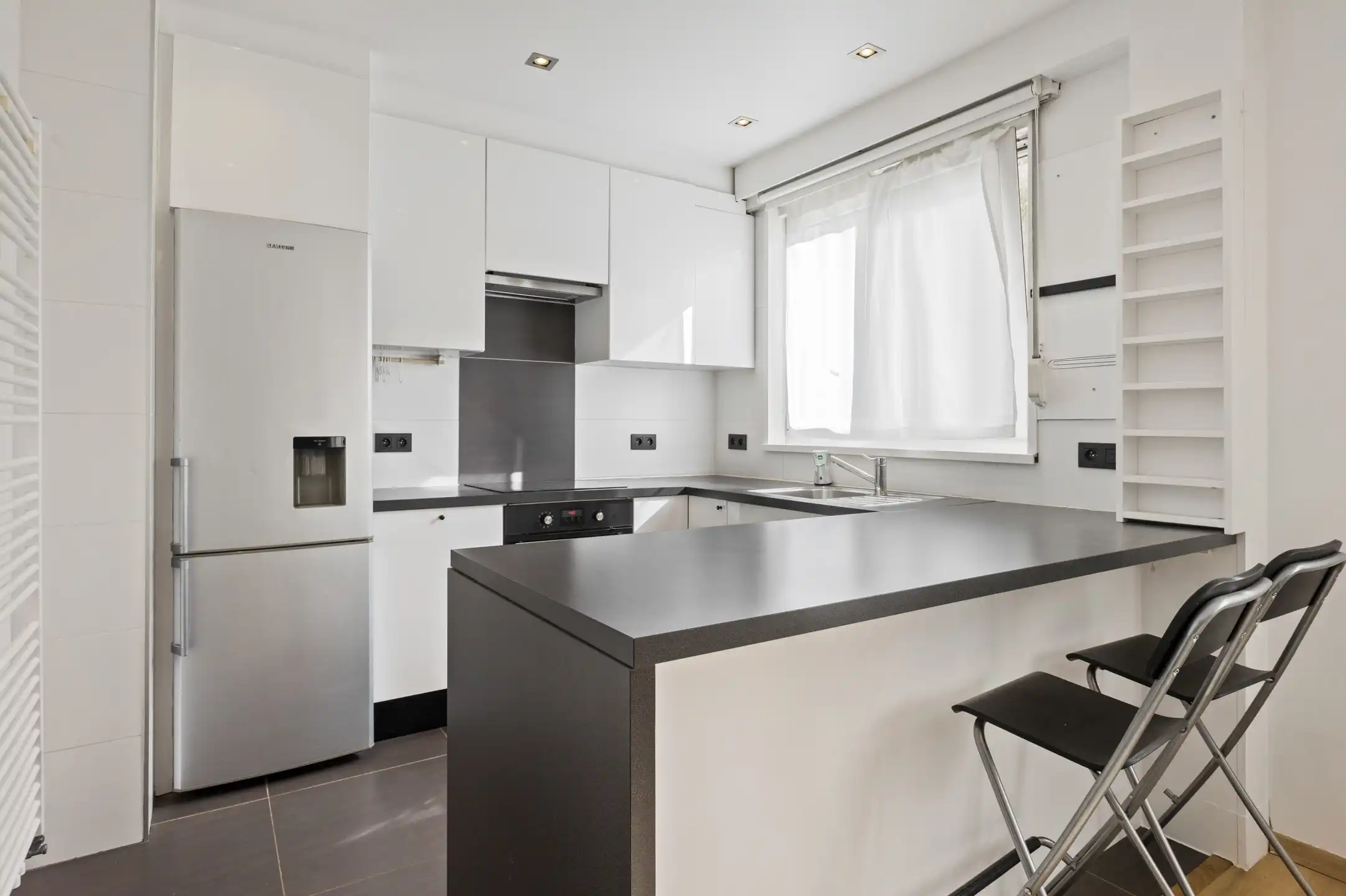 Mooi één-slaapkamer-appartement op toplocatie foto 4