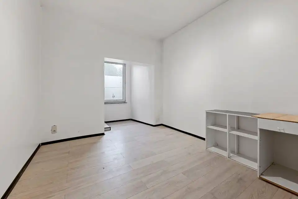 RUIME WONING MET VEEL POTENTIEEL IN BILZEN-HOESELT foto 15