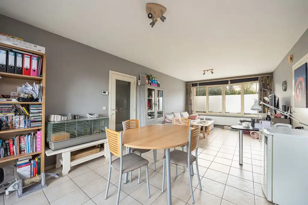 Gelijkvloers appartement met privatieve tuin! foto 5