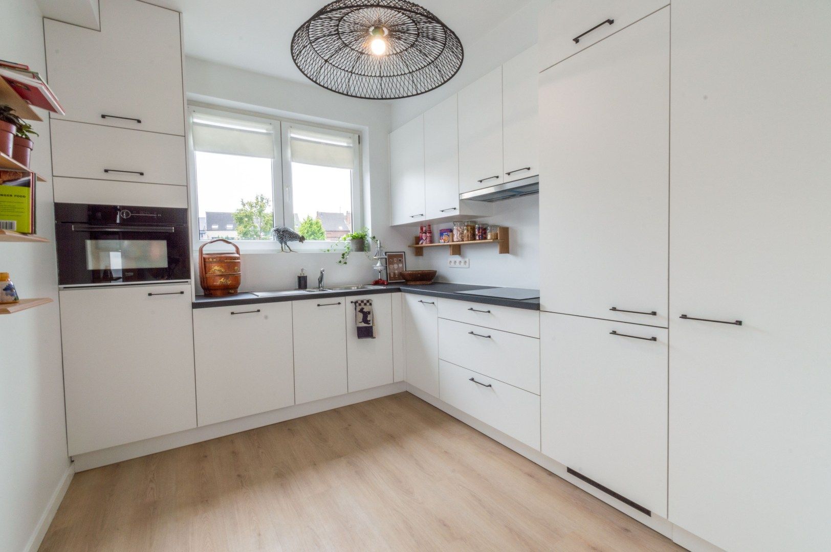 Een volledig vernieuwbouwd appartement met 1 slaapkamer foto 6