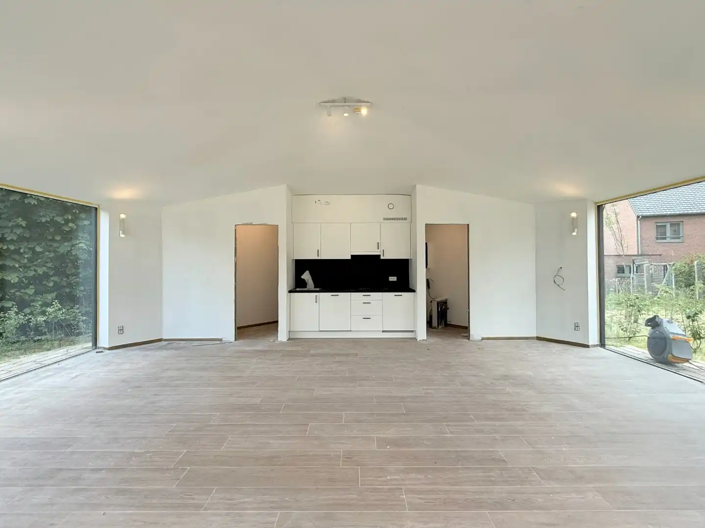 Kant-en-klaar kantoor met een toplocatie in Heverlee foto {{pictureIndex}}