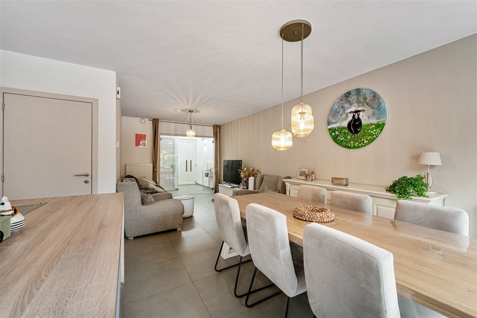 Moderne woning in rustige straat nabij het centrum van Aalst foto 5