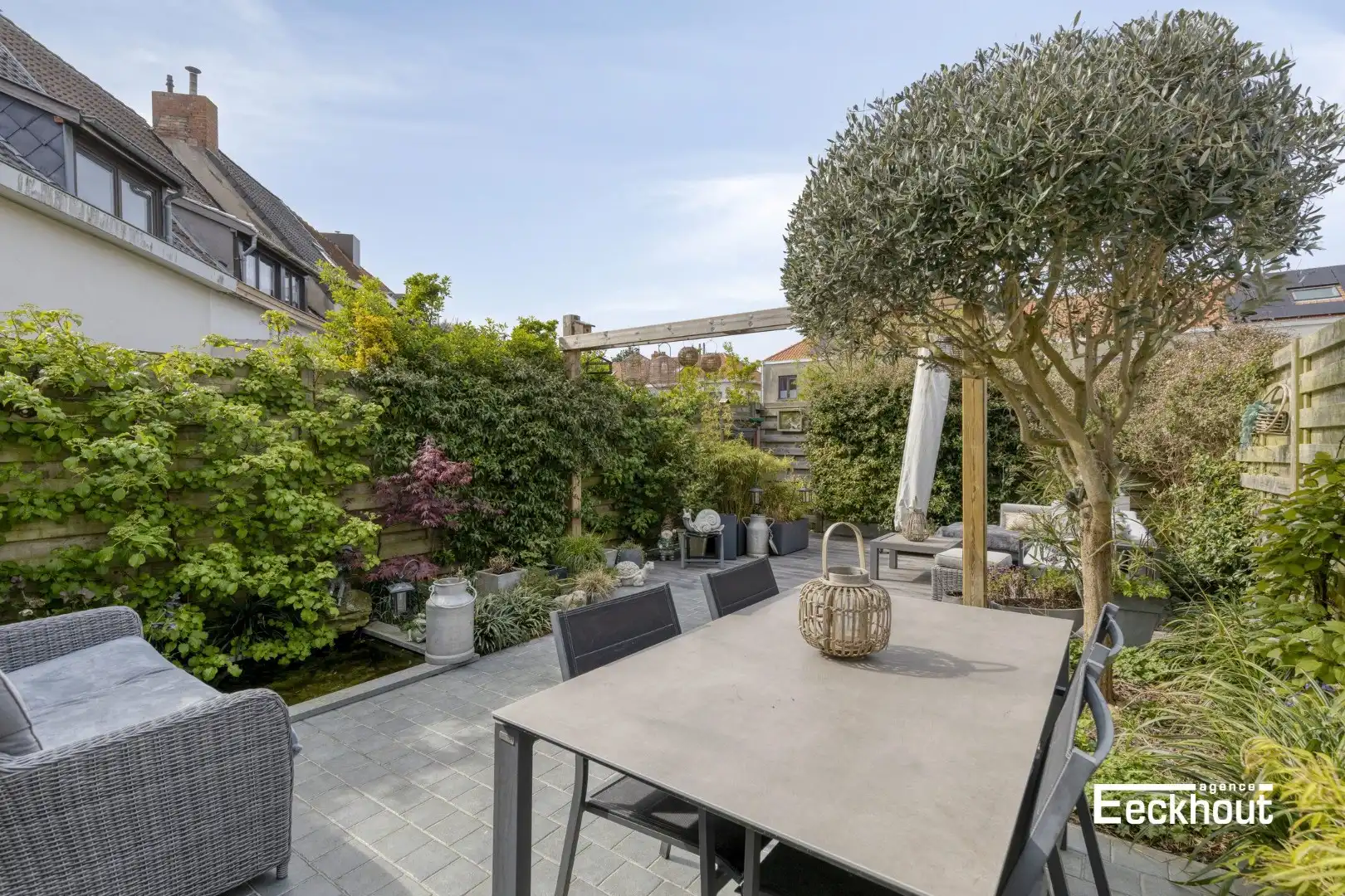 Instapklare woning met handelsruimte en met zonnige tuin! foto 24
