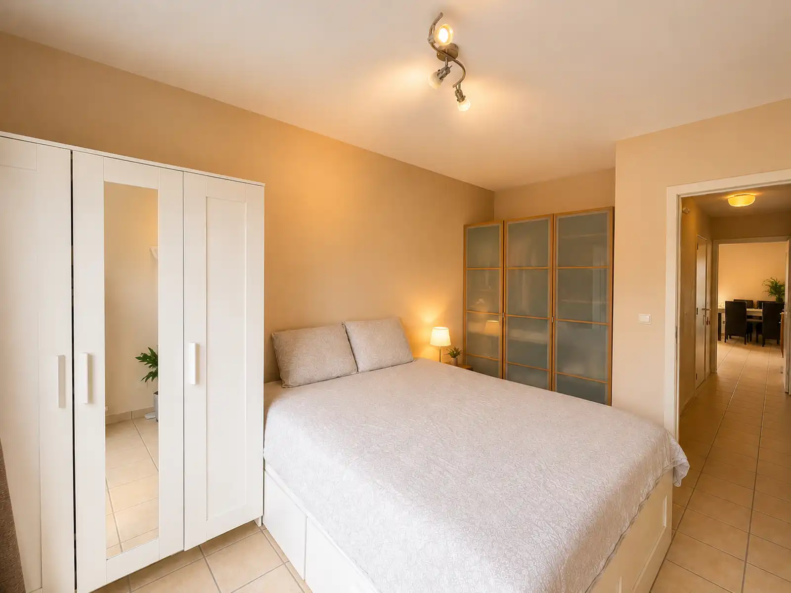 Appartement te huur foto 8