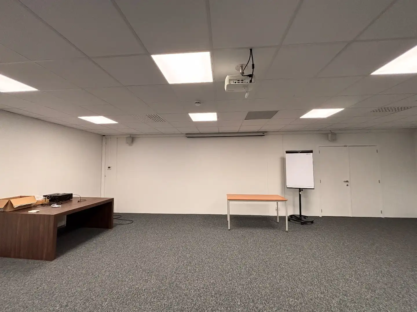 Commercieel kantoor te huur (360 m²) op de Pottelbergsite! De ideale locatie voor jouw bedrijf! foto 4