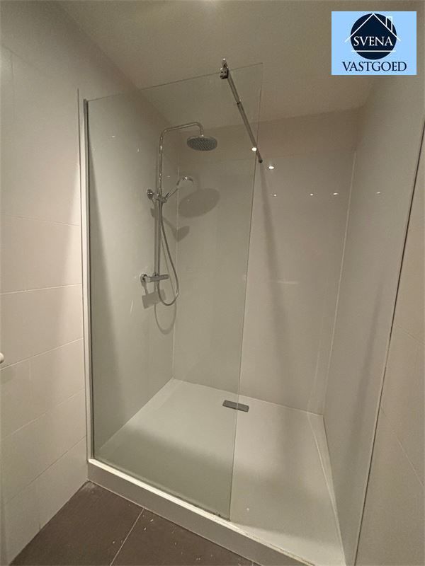 LUXUEUS APPARTEMENT MET 2 SLAAPKAMERS foto 10