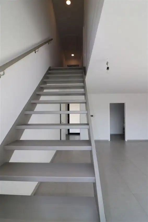 Nieuwbouwappartement met groot zuidgericht terras, 2 slpk. en autostaanplaats binnen foto 19