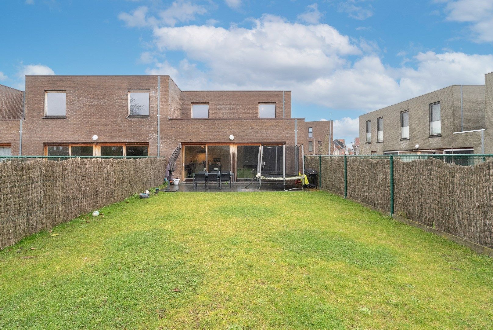 INSTAPKLARE WONING IN IZEGEM foto 15
