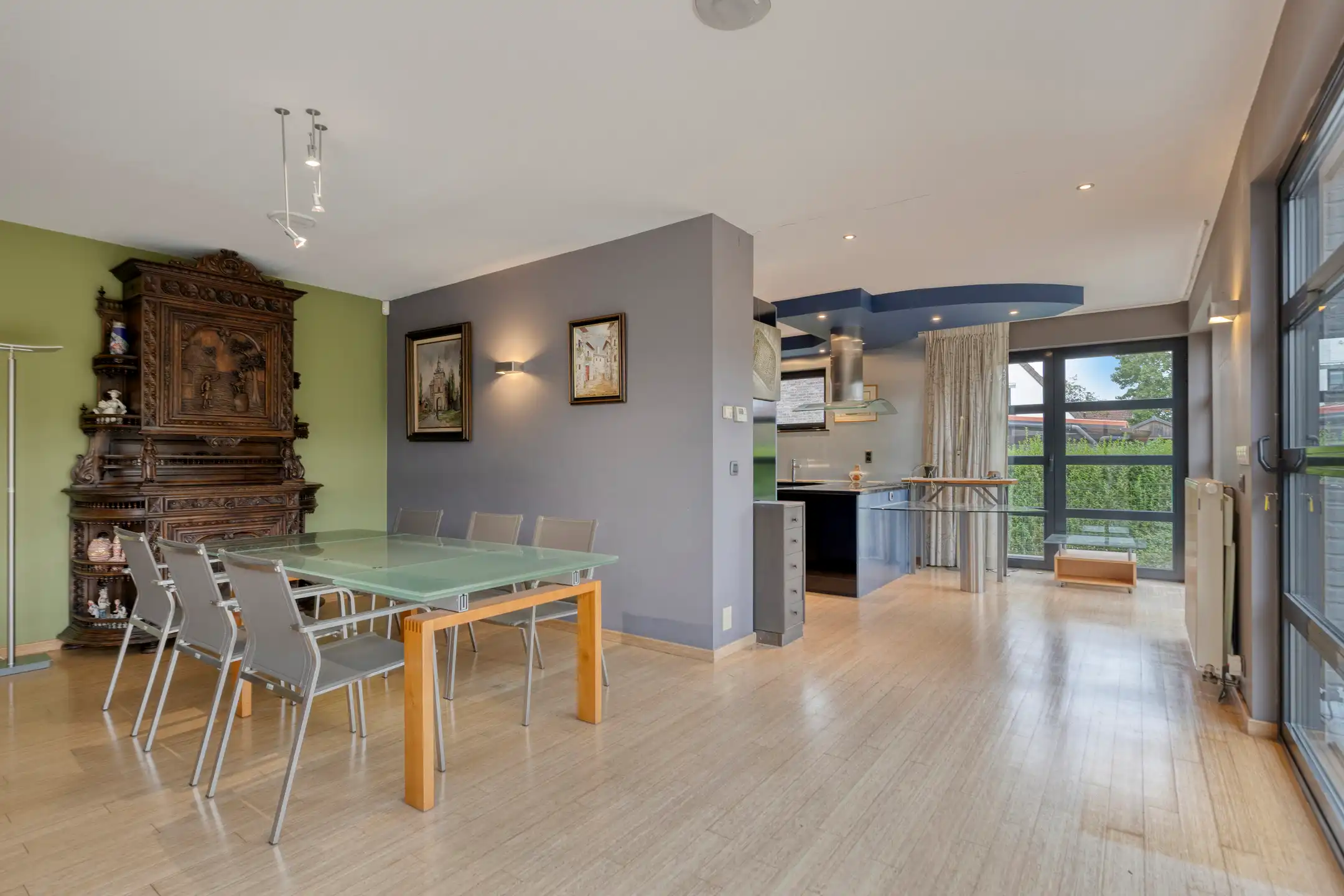 Perfect instapklare woning met aparte handelsruimte foto 16