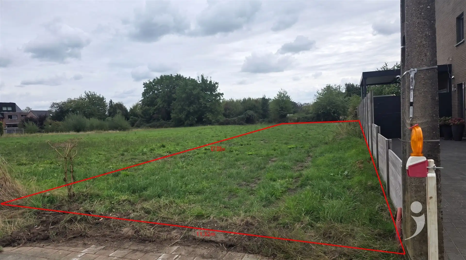Zuid georiënteerde bouwgrond voor HOB foto 3