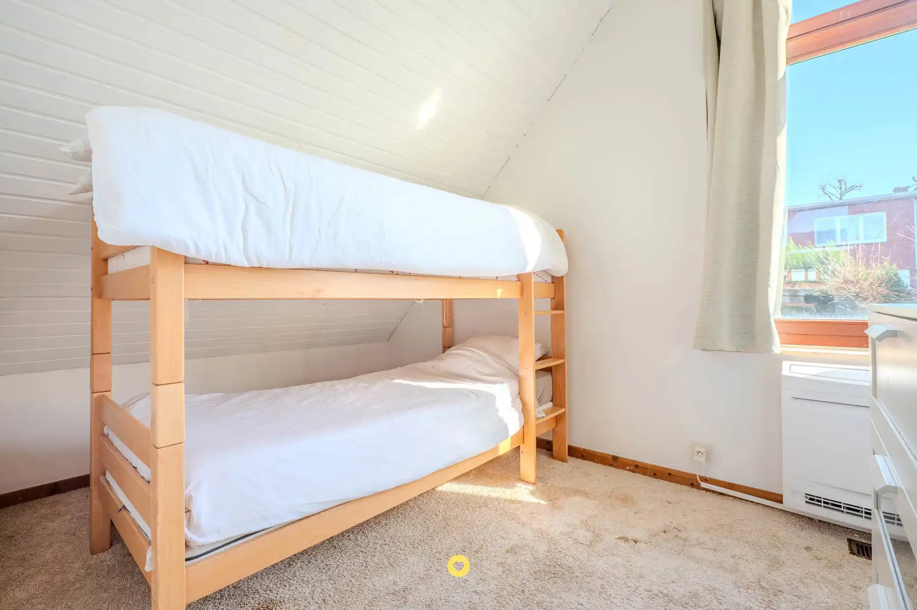 Op te frissen villa met 3 slaapkamers en leuke tuin foto 11