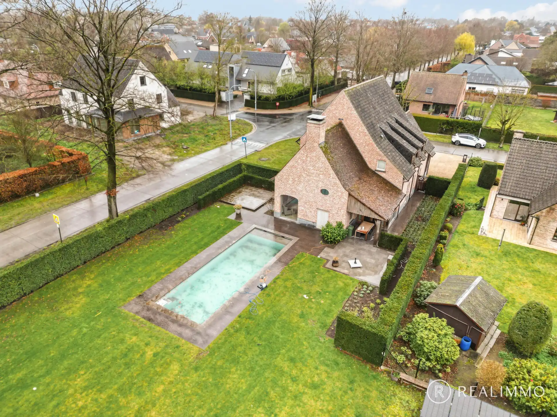EXCLUSIEVE VILLA TE KOOP IN ZULTE foto 4